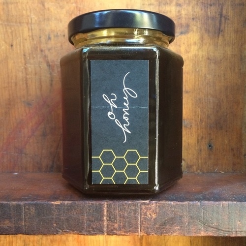 http-::www.ohhoneyapiaries.com:shop:jersey-city-raw-japanese-knotweed-honey-12-oz
